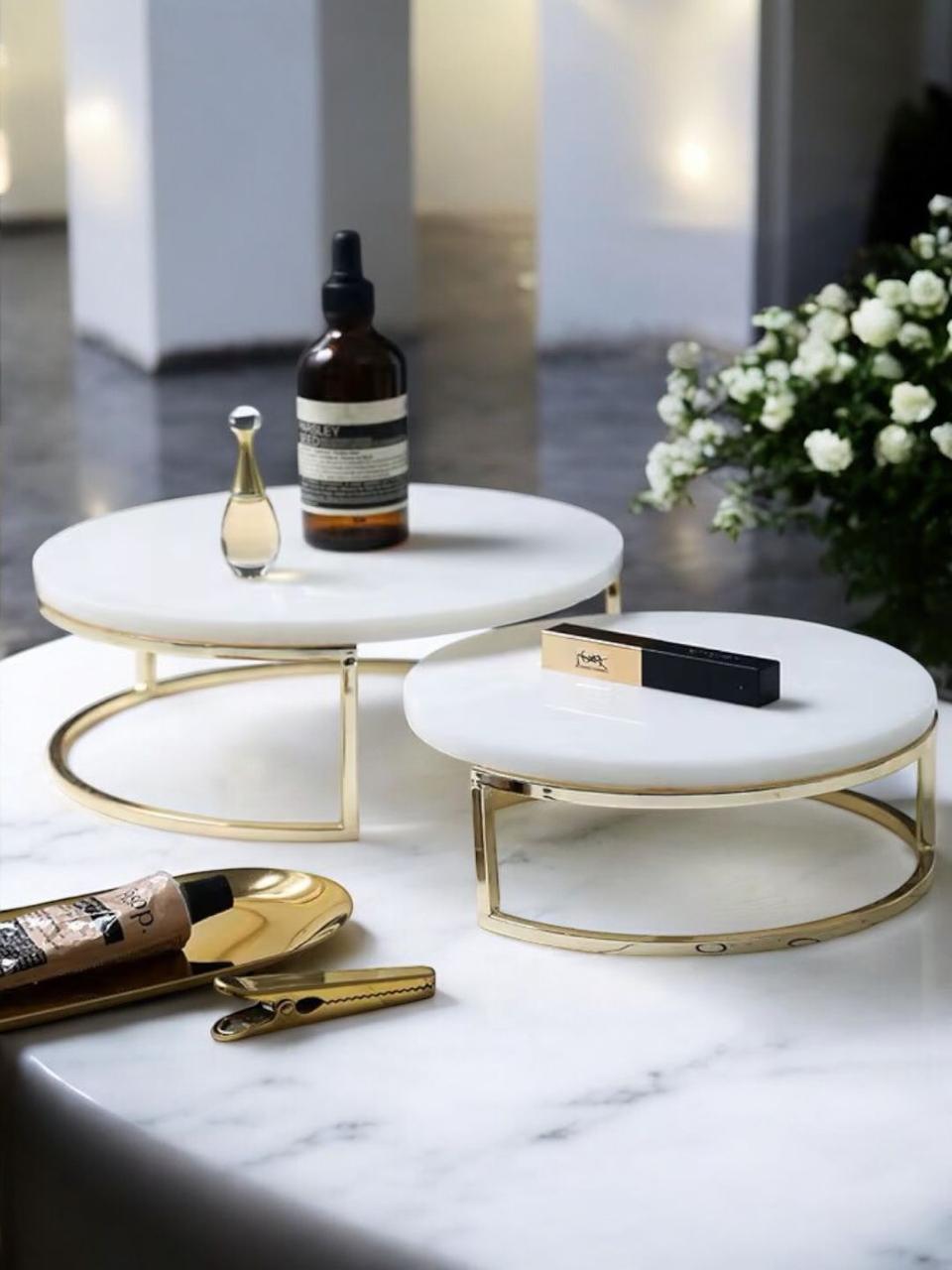 Marble cake stand set